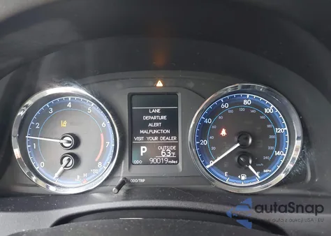 2019 Toyota Corolla Le from USA, damaged, VIN 2T1BURHE8KC232047